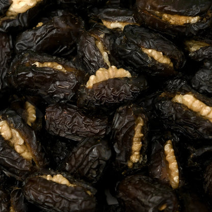 Premium Qalmi Walnuts from SN Dates